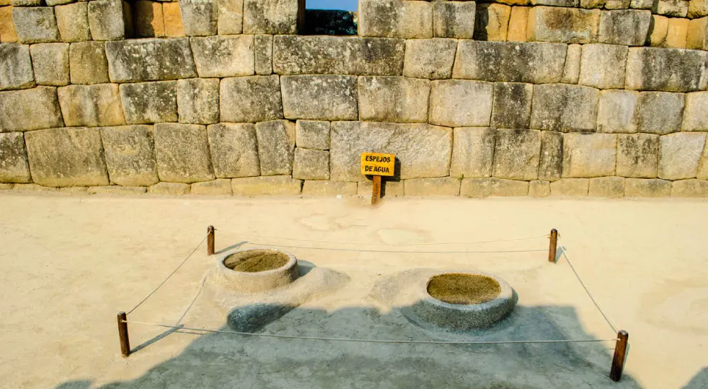 Conjunto Espejos de Agua